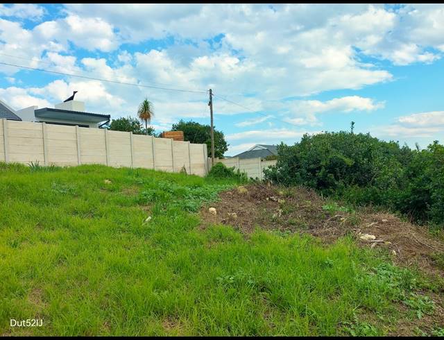 600M² VACANT LAND FOR SALE IN FRAAIUITSIG